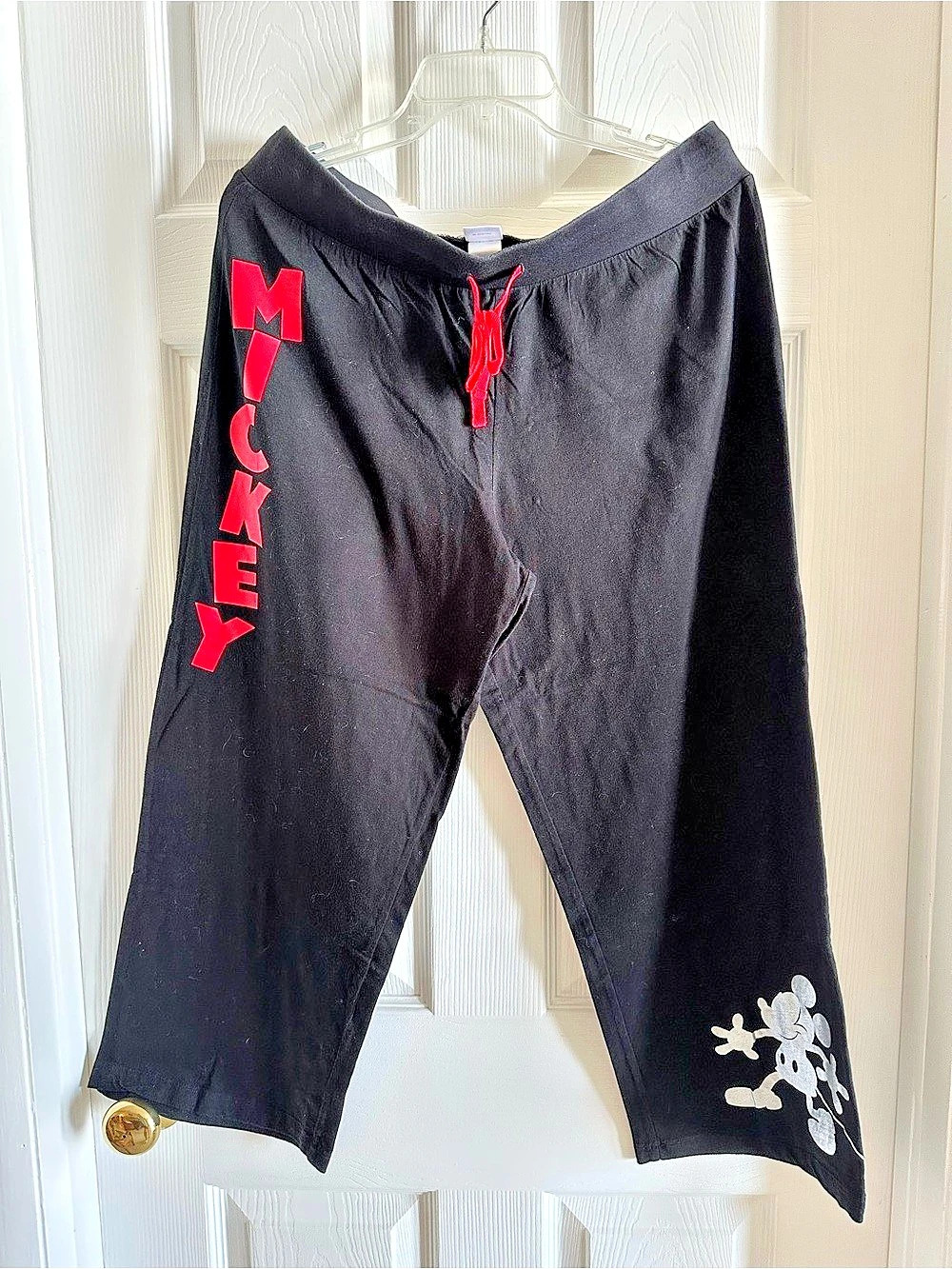 Disney Mickey Sleepwear Capri Pajama Lounge Pants Black & Red Large